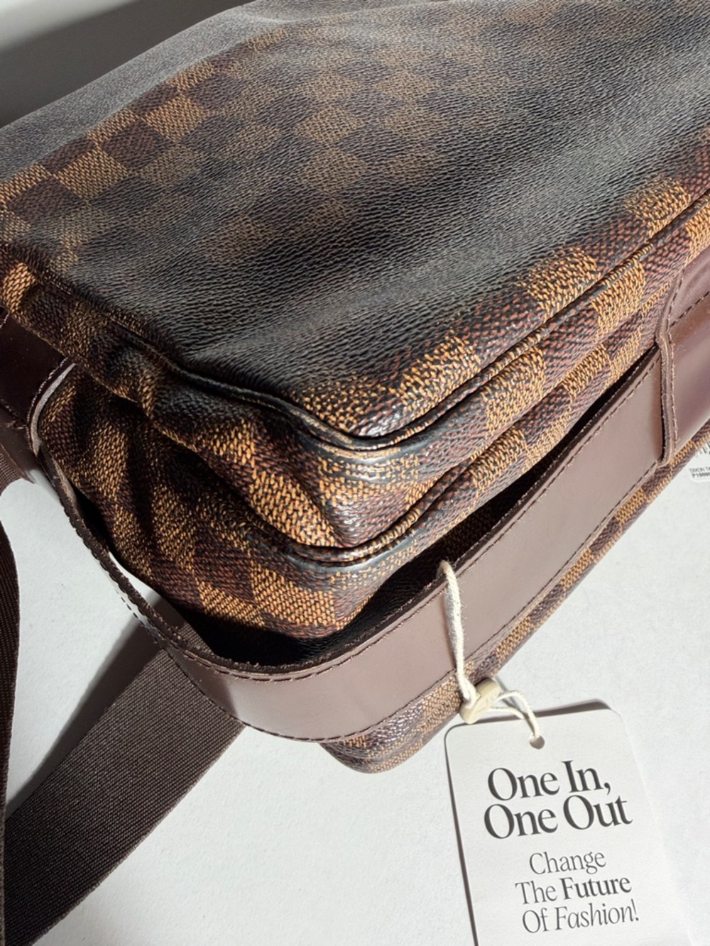 Pre-Love Louis Vuitton Damier Brown Checkered Men’s Crossbody Bag - Picture 12 of 17